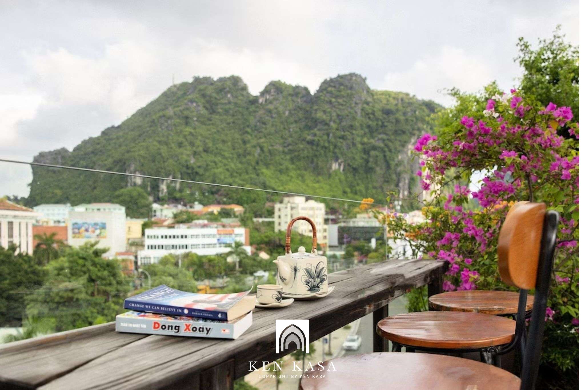 Quang cảnh bên ngoài khách sạn 